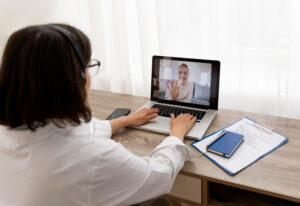 de_ce_unii_oameni_se_deschid_mai_repede_n_terapia_online_dect_n_cabinet